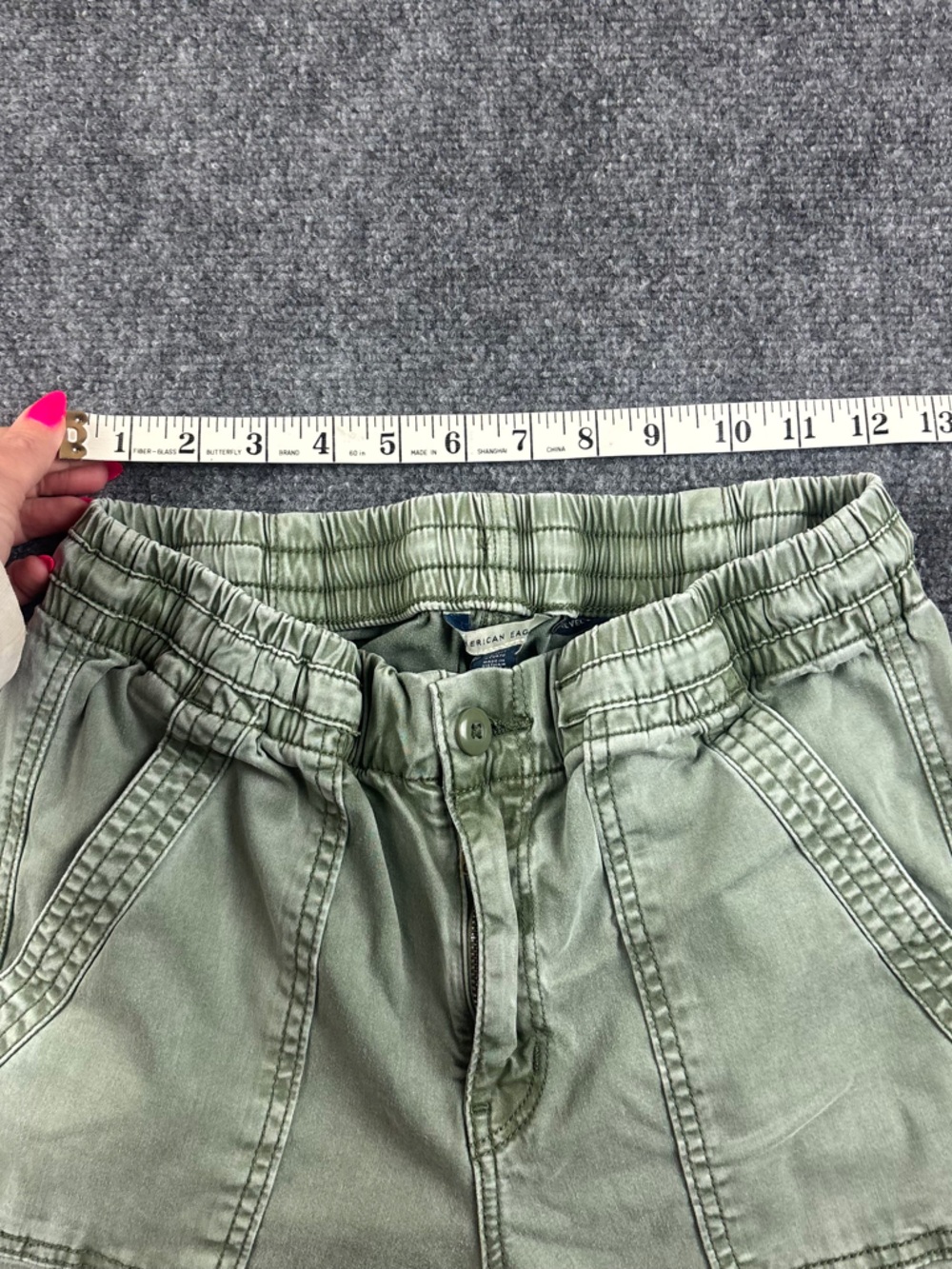 American Eagle women’s Green Next Level Stretch Joggers Size: 4 Short - Picture 4 of 7